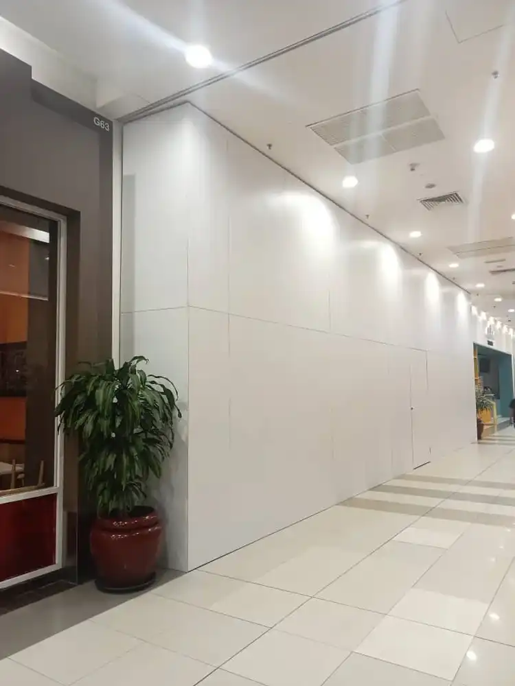 Hoarding (All White), Aeon Rawang