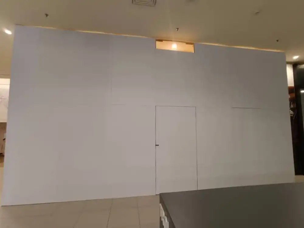 Hoarding (All White), Aeon Shah Alam