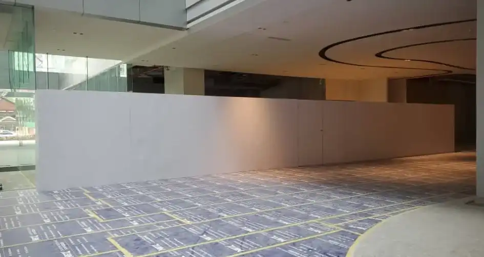 Hoarding (All White, Free Standing), Sunway Square