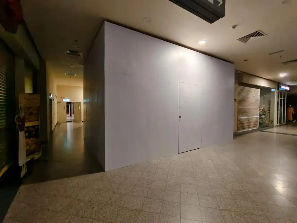 Hoarding (All White), Great Eastern Mall