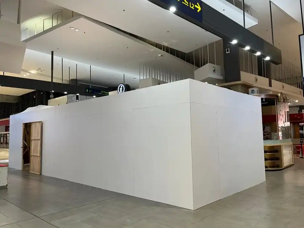 Hoarding (All White), KLIA2 Gateway
