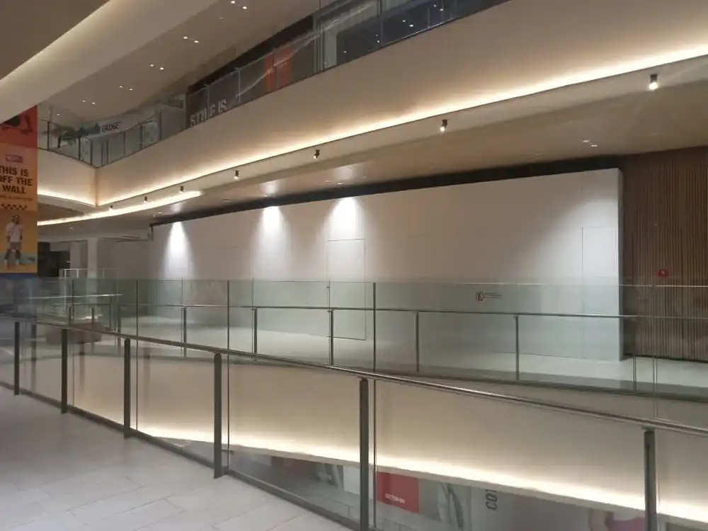 Hoarding (All White), Lalaport BBCC