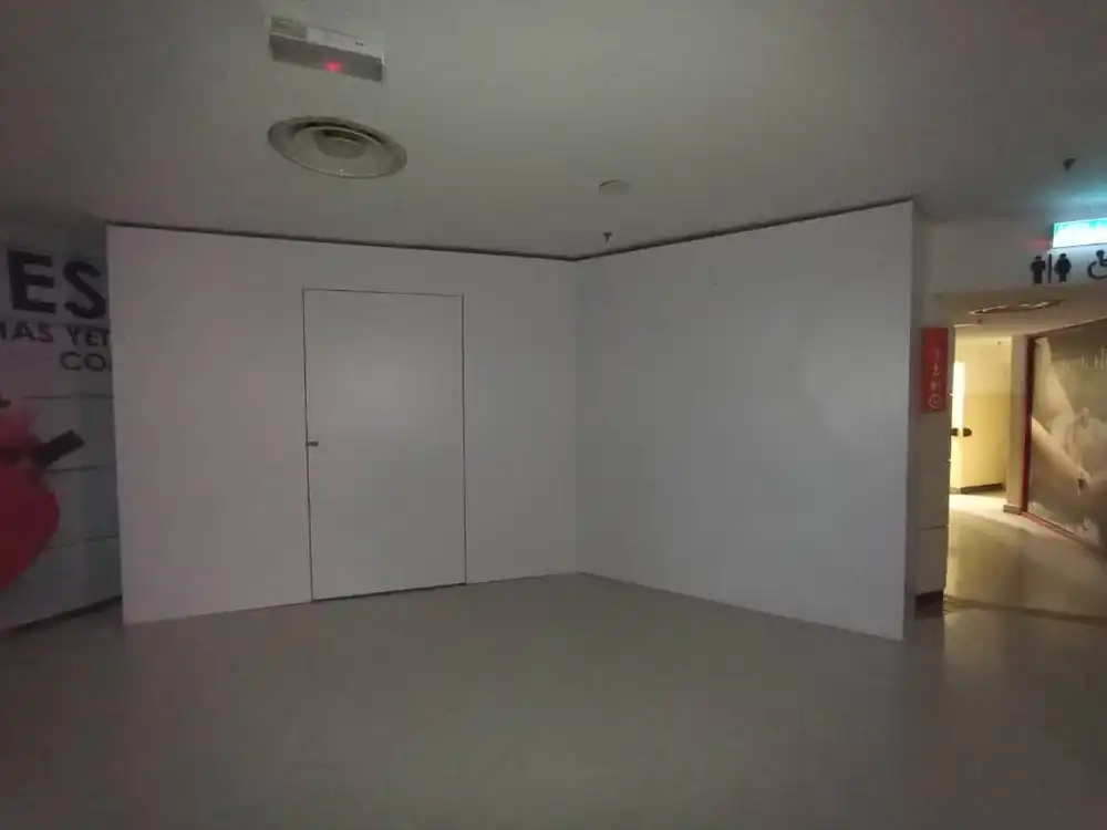 Hoarding (All White), Leisure Mall, Cheras
