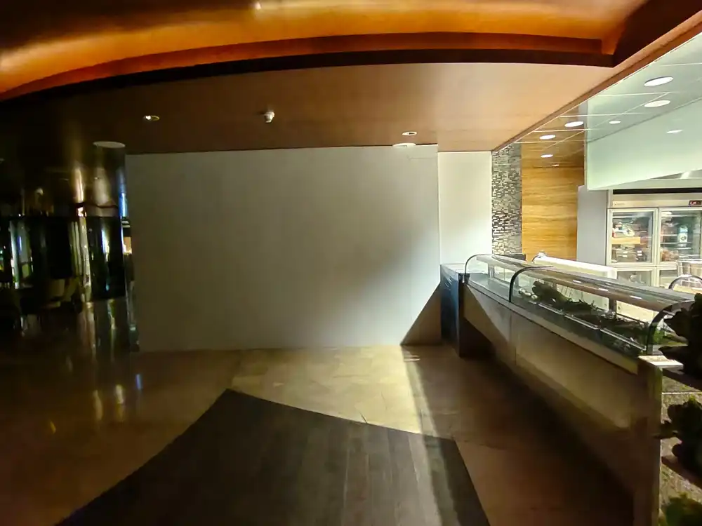 Hoarding (All White), Level 38, Grand Hyatt