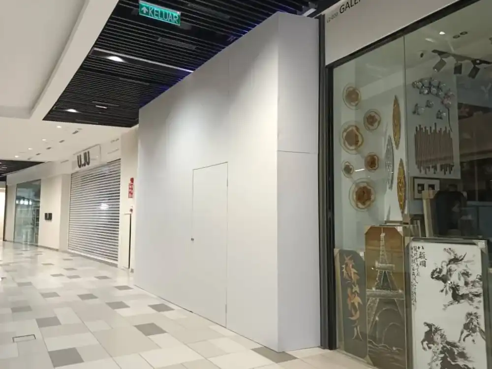 Hoarding (All White), MyTown