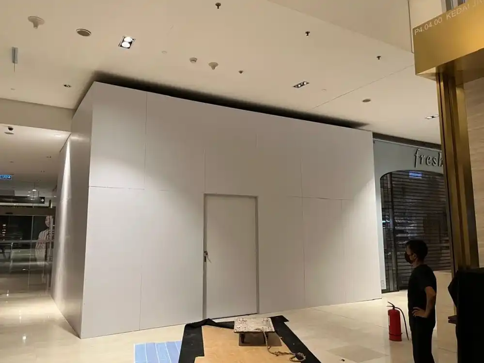 Hoarding (All White), Pavilion Kuala Lumpur