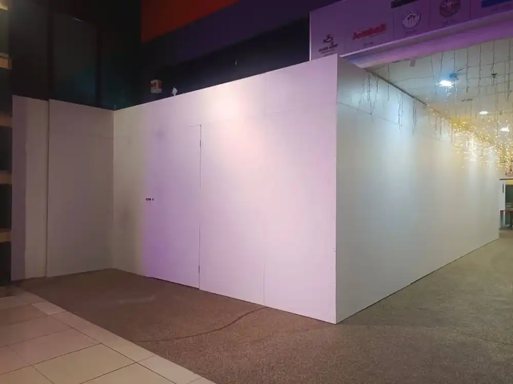 Hoarding (All White), SACC Mall