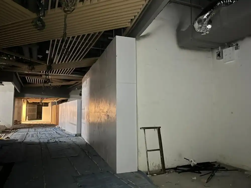 Hoarding (All White), Sunway Velocity