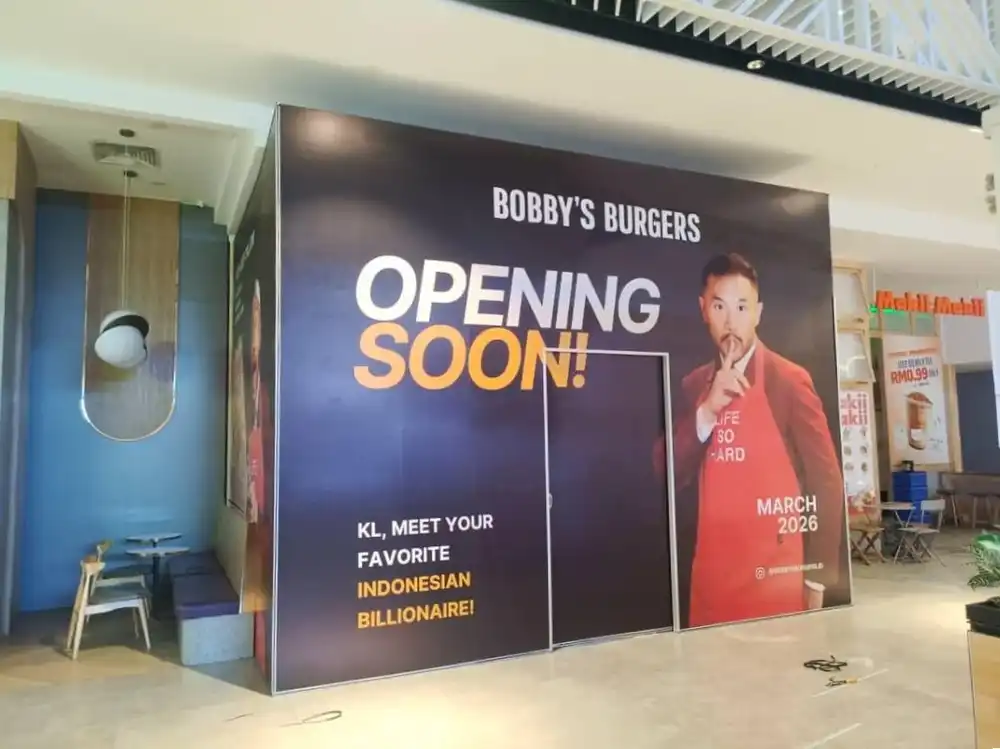 Hoarding and Visual, Bobby's Burger, The Exchange TRX