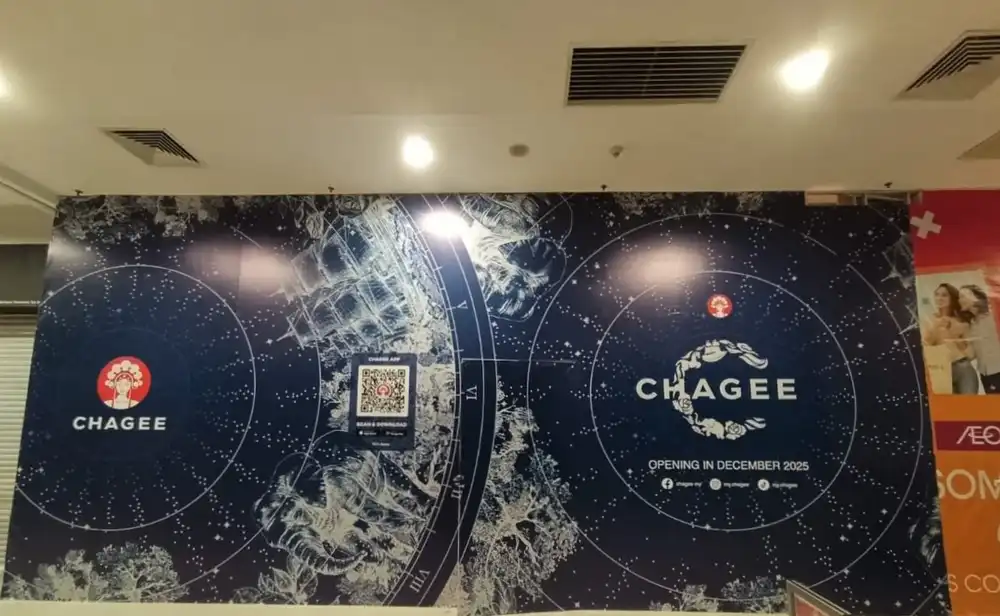 Hoarding and Visual, Chagee, AEON Bandaraya 