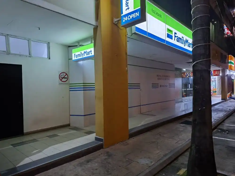 Hoarding and Visual, Family Mart, Metro Point Kajang