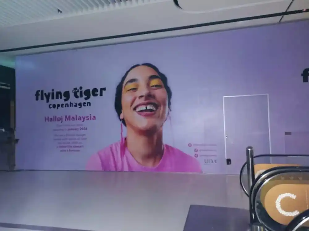 Hoarding and Visual, Flying Tiger, The Exchange TRX