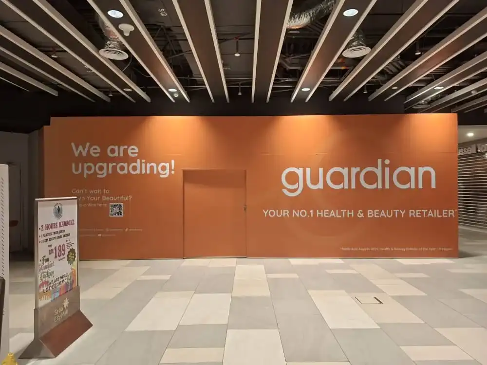Hoarding and Visual, Guardian, Setia City Mall