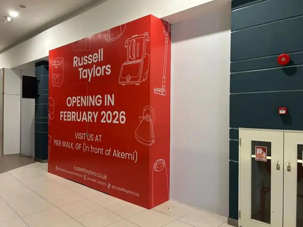 Hoarding and Visual, Russell Taylors, Mitsui Outlet Park