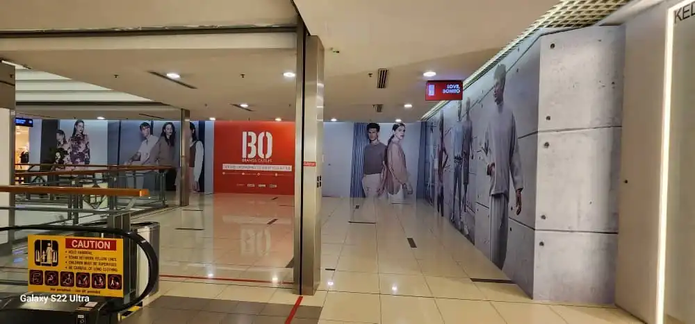 Hoarding, Brands Outlet, 1 Utama
