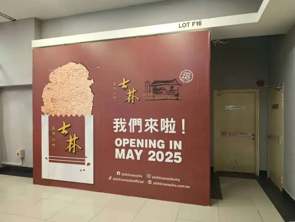 Hoarding Door Modification & Visual, Shihlin Taiwan Street Snacks, Lotus's Kepong 