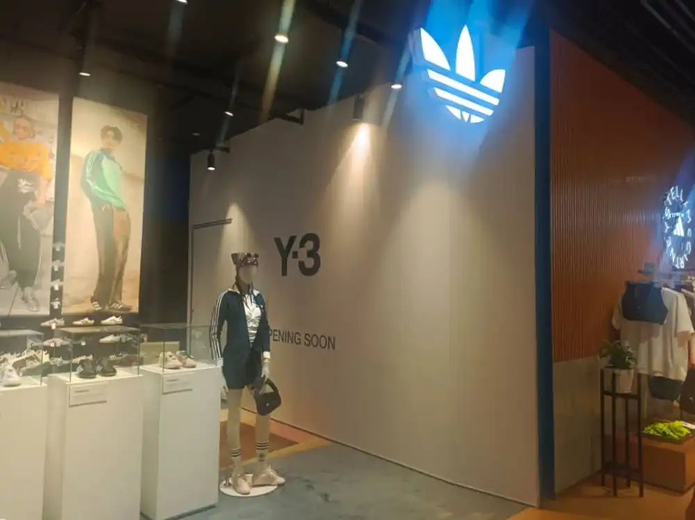 Hoarding (Internal Lot), Adidas, Pavilion Kuala Lumpur