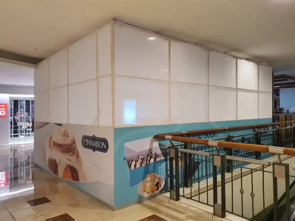 Hoarding (Kiosk), Cinnabon, KLCC