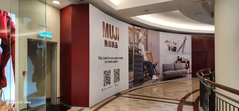Hoarding, Muji, KLCC