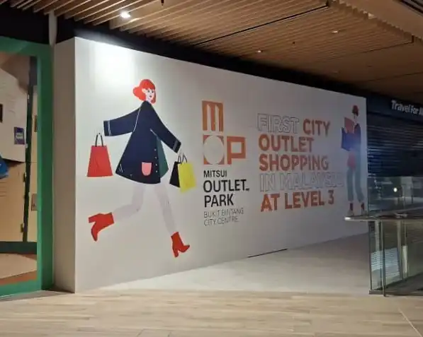 Hoarding Push Out and Visual, Lalaport BBCC for Mitsui Outlet Park (L2-26A)