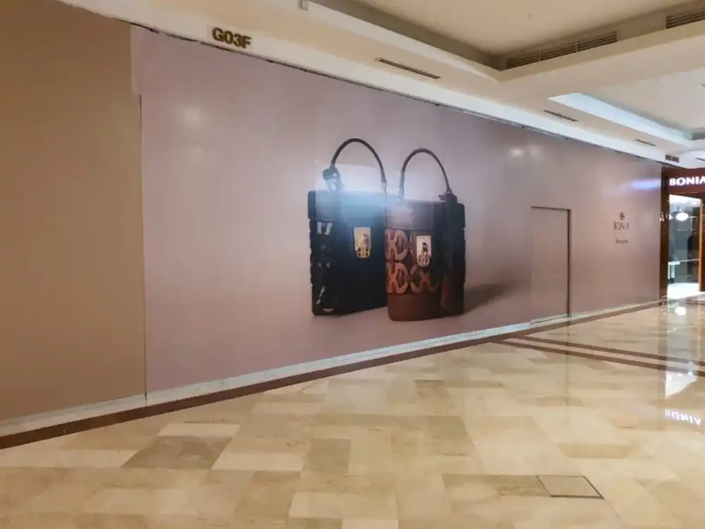 Hoarding Reconfiguration (Push-In). Bonia. Suria KLCC