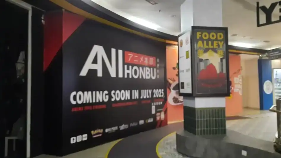 Hoarding & Visual, Ani Honbu, Paradigm Mall