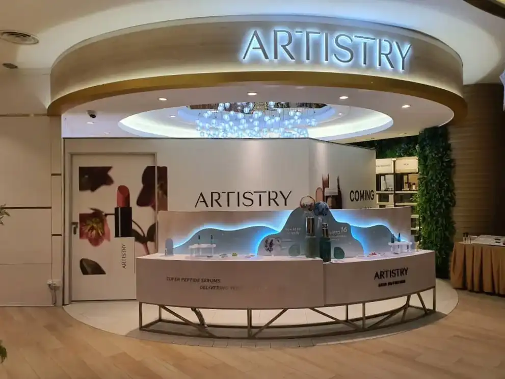 Hoarding & Visual, Artistry, Amway PJ HQ