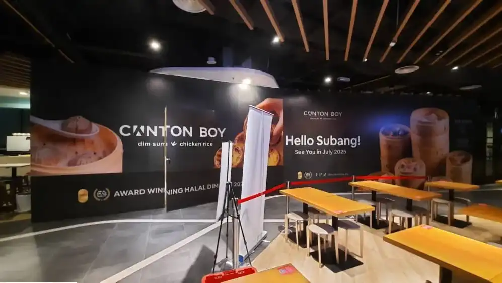 Hoarding & Visual, Canton Boy, SS15 Courtyard