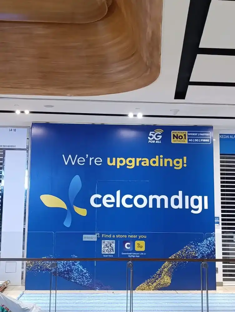 Hoarding & Visual, CelcomDigi, Melawati Mall