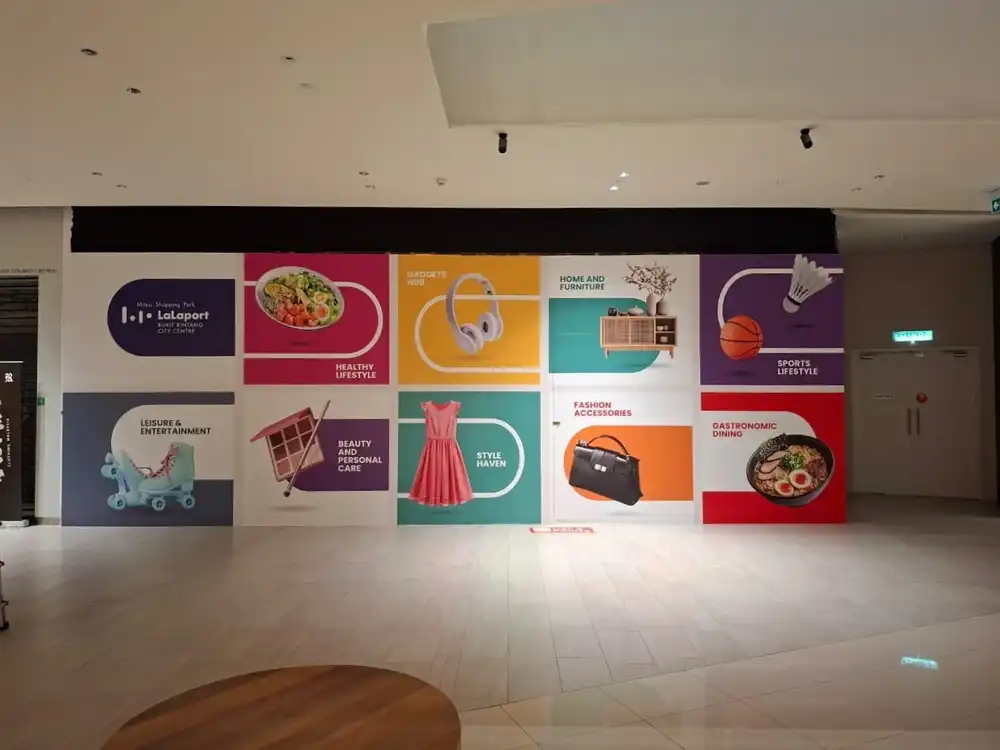 Hoarding & Visual, Generic, Lalaport BBCC