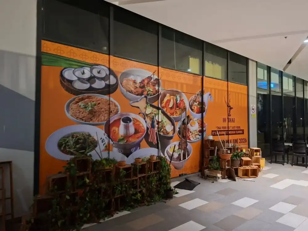 Hoarding, Visual & Glass Sticker, 10 Thai, Central Icity