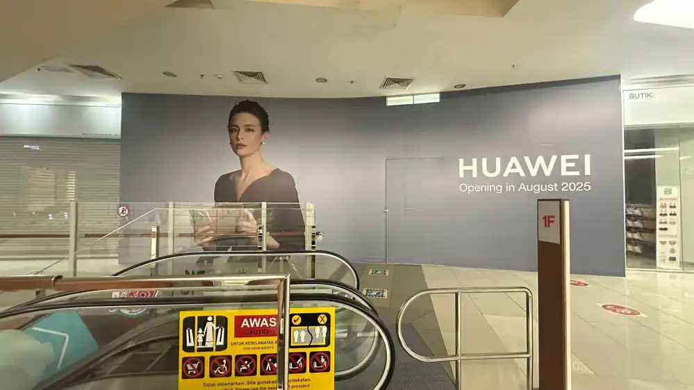 Hoarding & Visual, Huawei, Aeon Seri Manjung, Perak