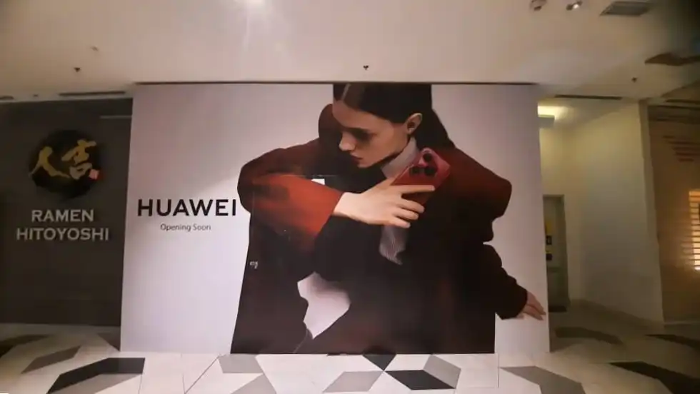 Hoarding & Visual, Huawei, Starling Mall