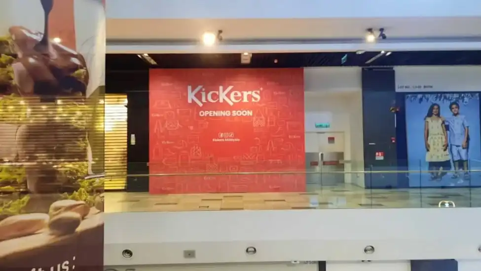 Hoarding & Visual, Kickers, MyTown