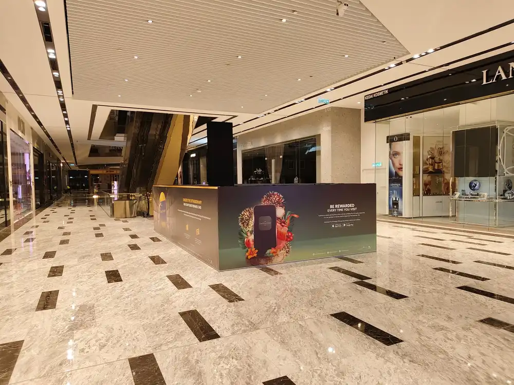 Hoarding & Visual (Kiosk) for Totem Replacement, TRX