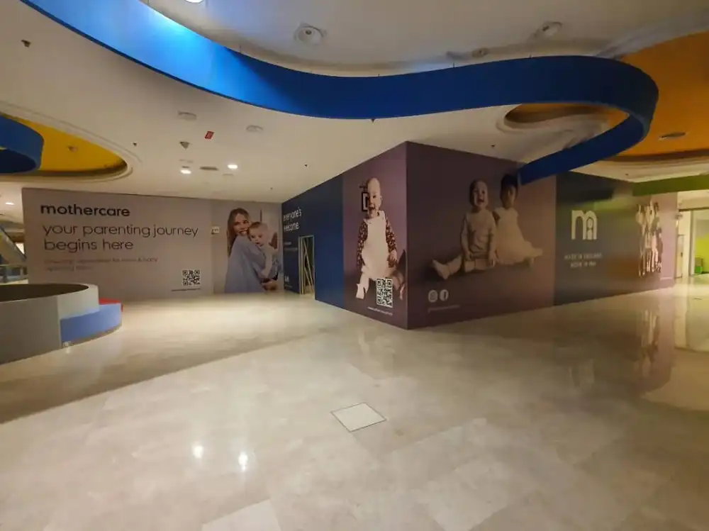 Hoarding & Visual, MotherCare, The Curve