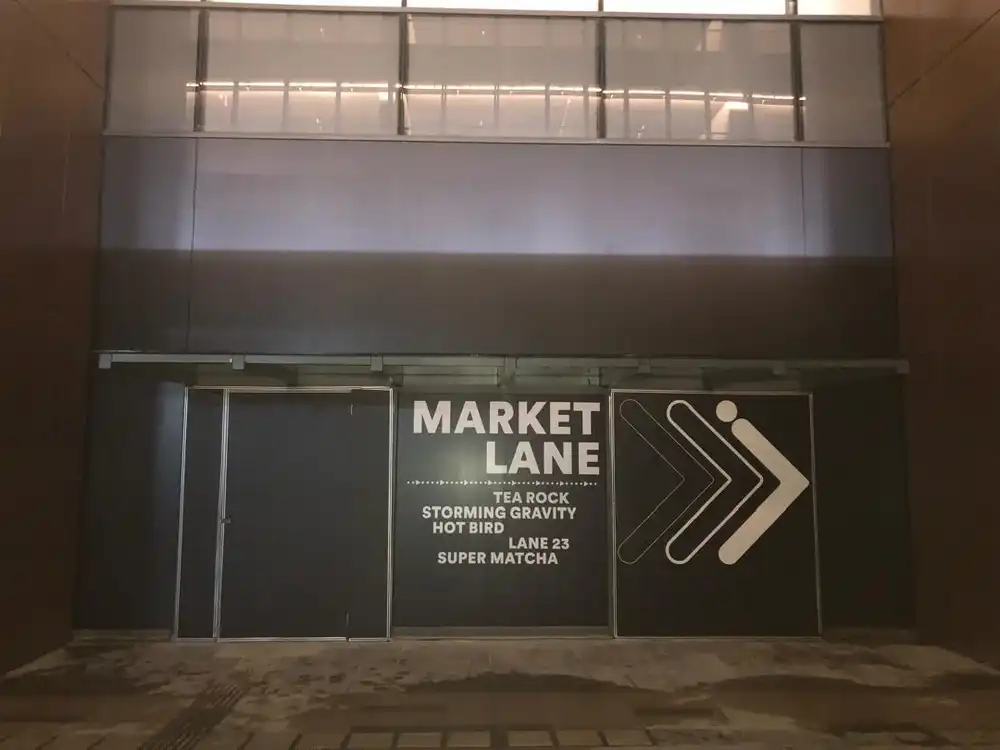 Hoarding & Visual (Outdoor), TRX Marketlane