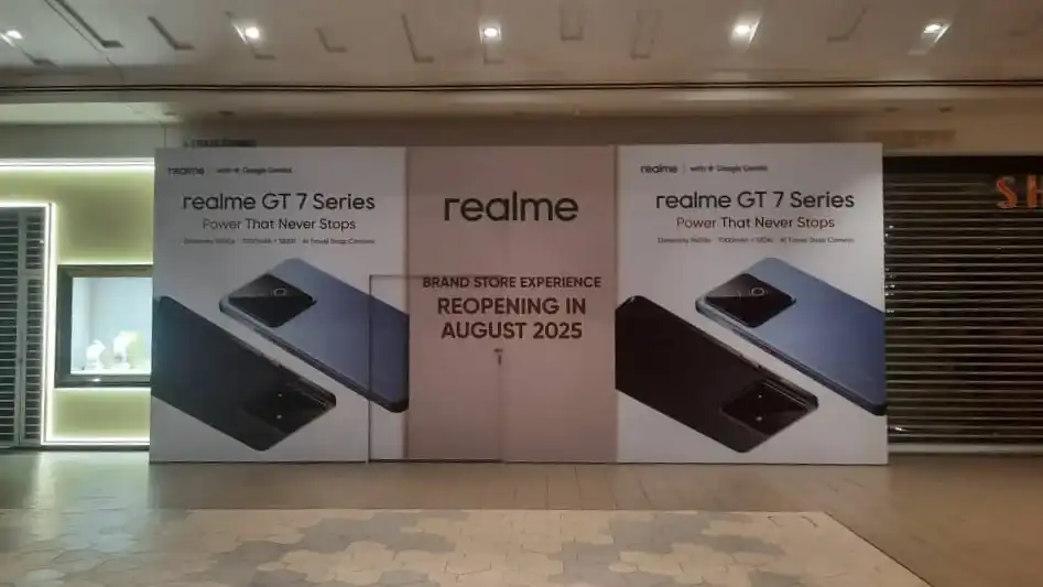 Hoarding & Visual, RealMe, Setia City Mall