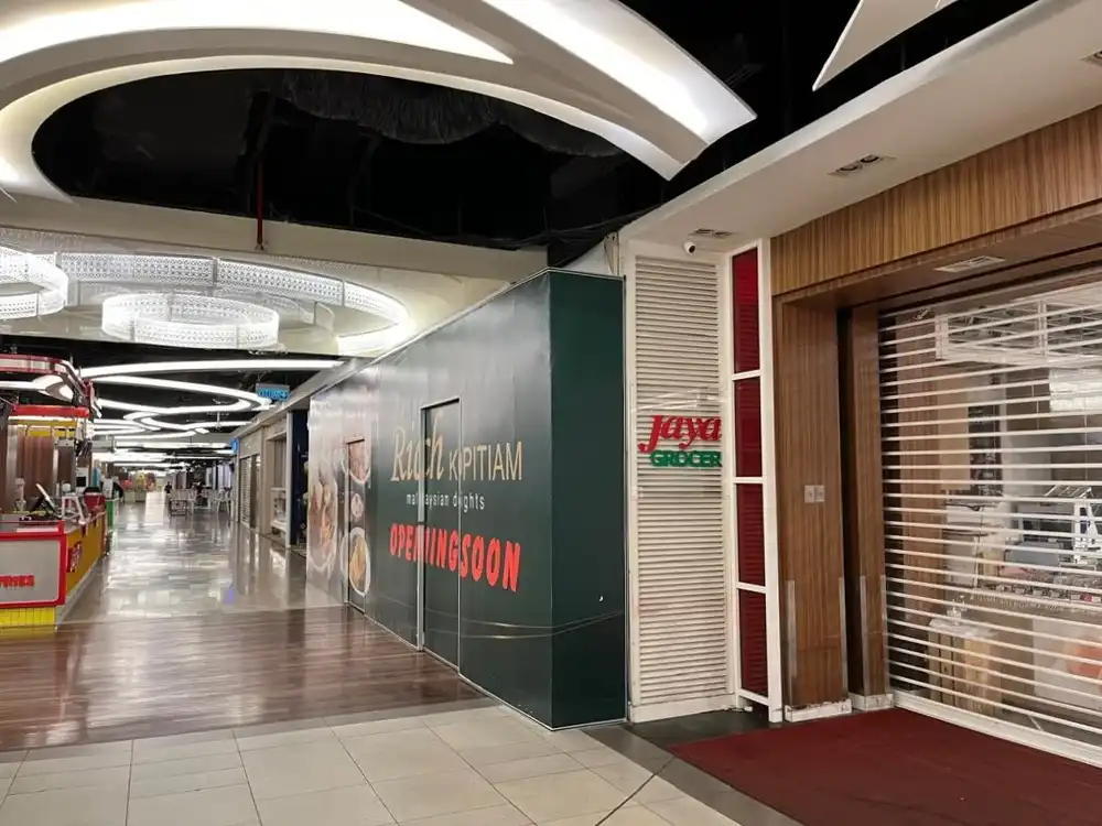 Hoarding & Visual, Rich Kopitiam, The Gardens