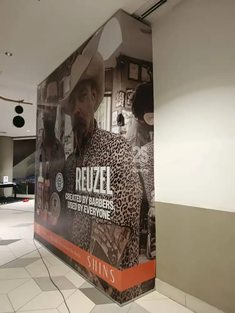 Hoarding & Visual, Shins, Starling Mall