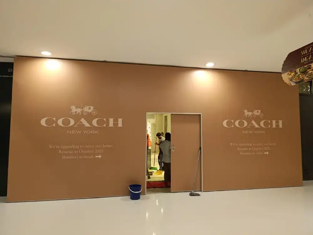 Hoarding & Visual (Shop Front & Internal Lot), Coach, Sunway Pyramid