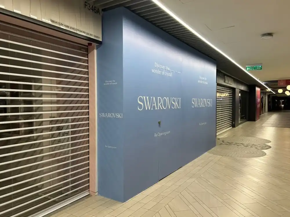 Hoarding & Visual, Swarovski, 1 Utama