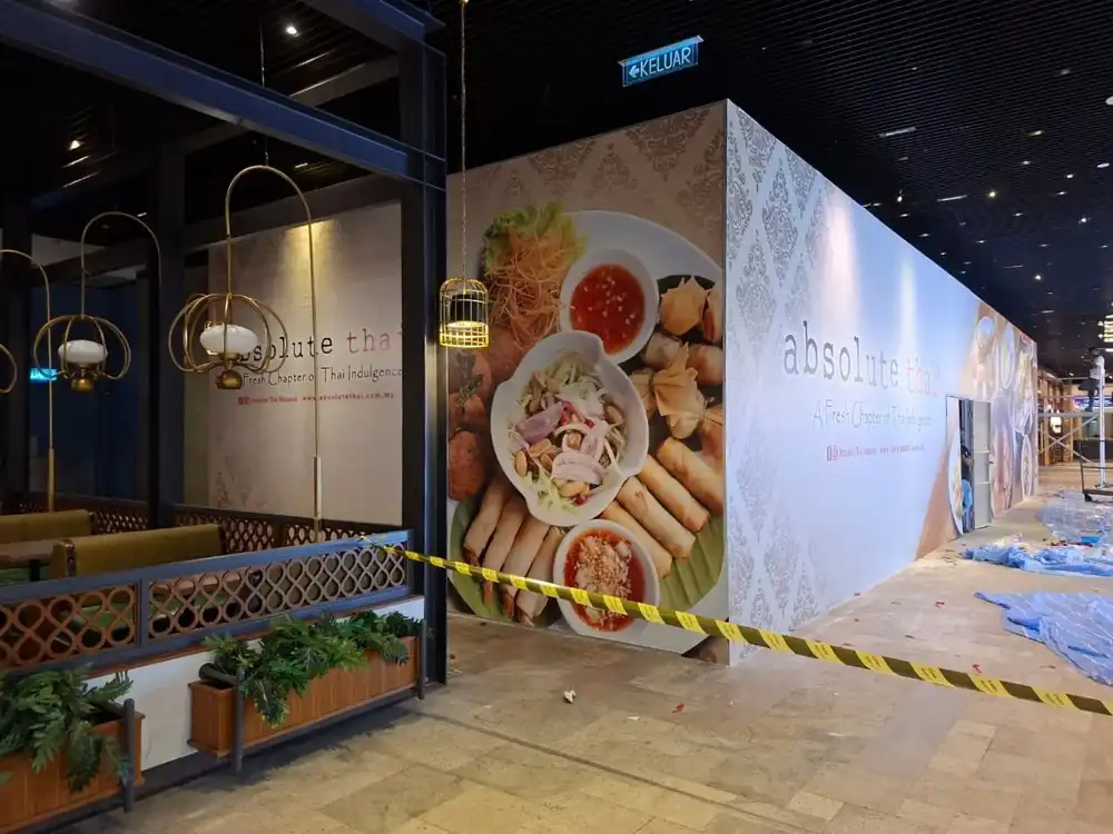 Hoarding & Visual Tarpaulin Installation, Absolute Thai, Genting SkyAvenue