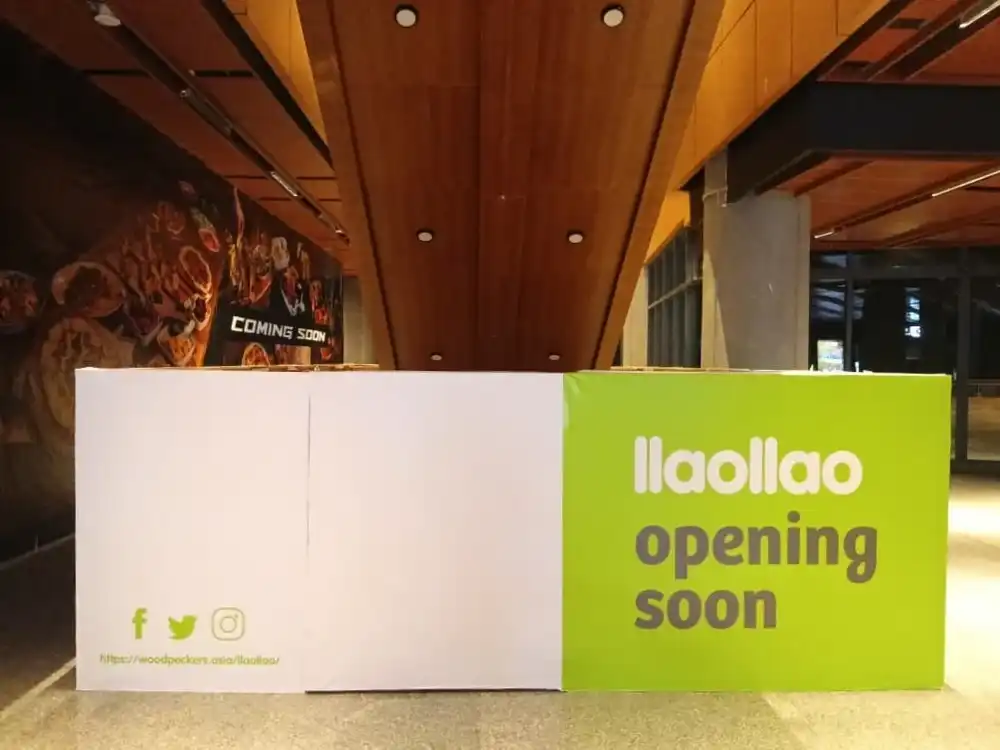 Hoarding & Visual Tarpaulin Installation, llaollao, Antara Genting Highlands