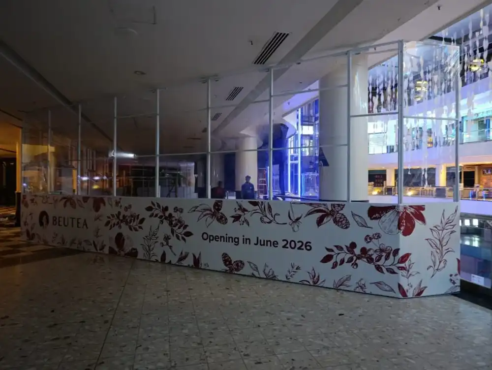 Hoarding, Visual Tarpaulin & Transparent Plastic Sheet Installation, Beautea, Sunway Pyramid