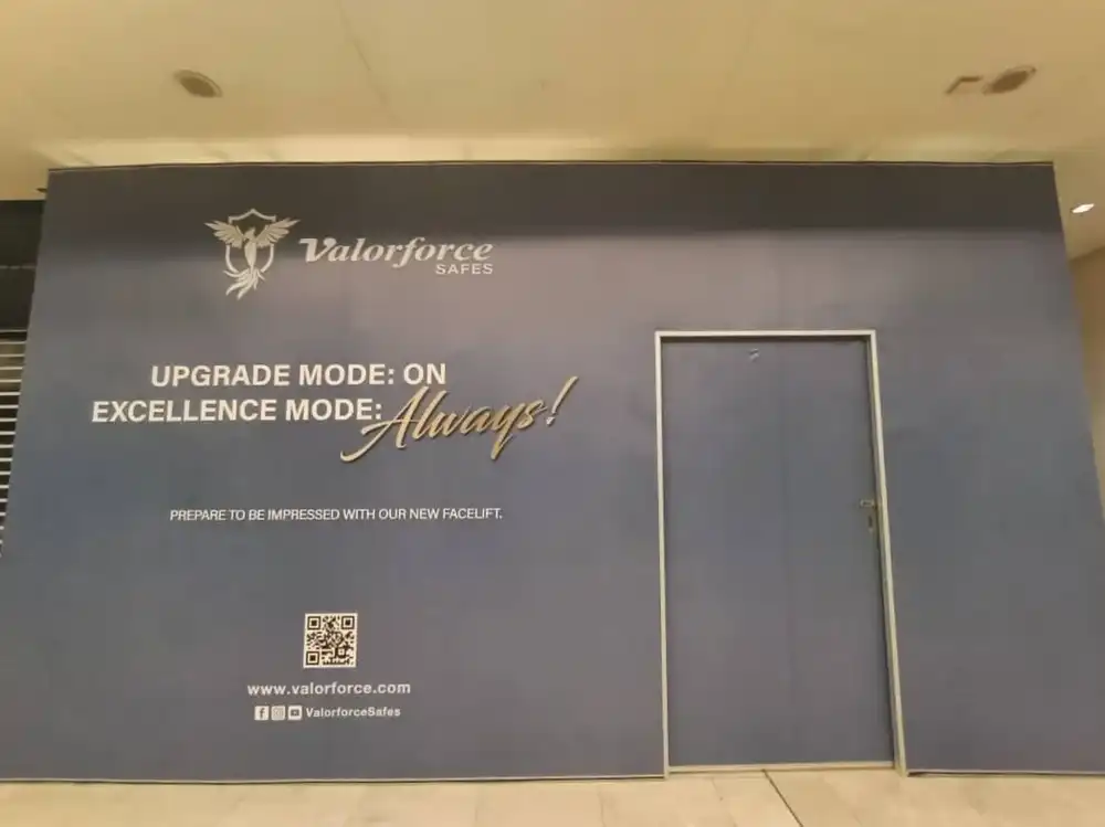 Hoarding and Visual, Valorforce Safes, The Gardens Mall