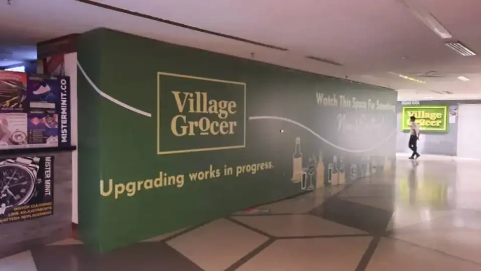 Hoarding & Visual, Village Grocer, Avenue K