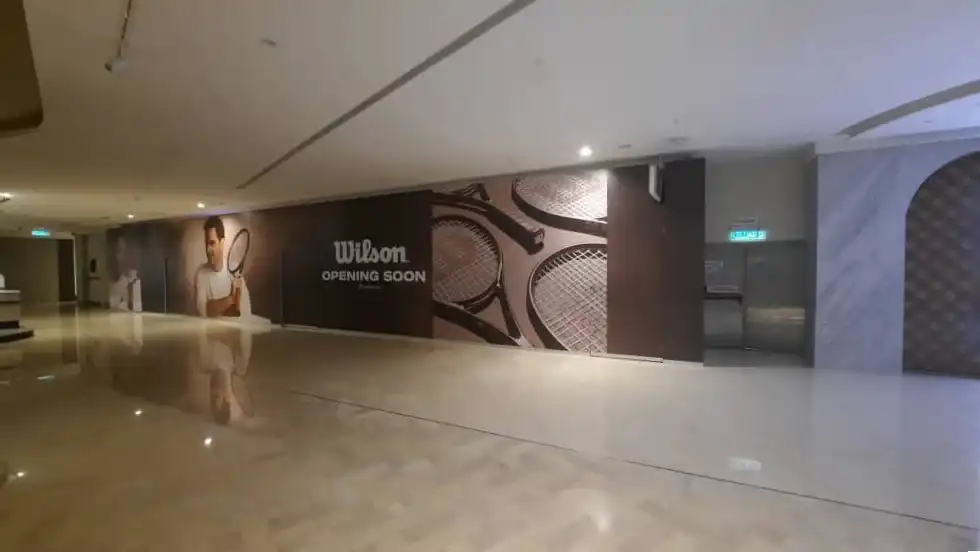 Hoarding, Wilson, Suria KLCC
