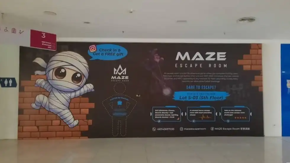 Visual, Maze Escape Room, Quill City Mall