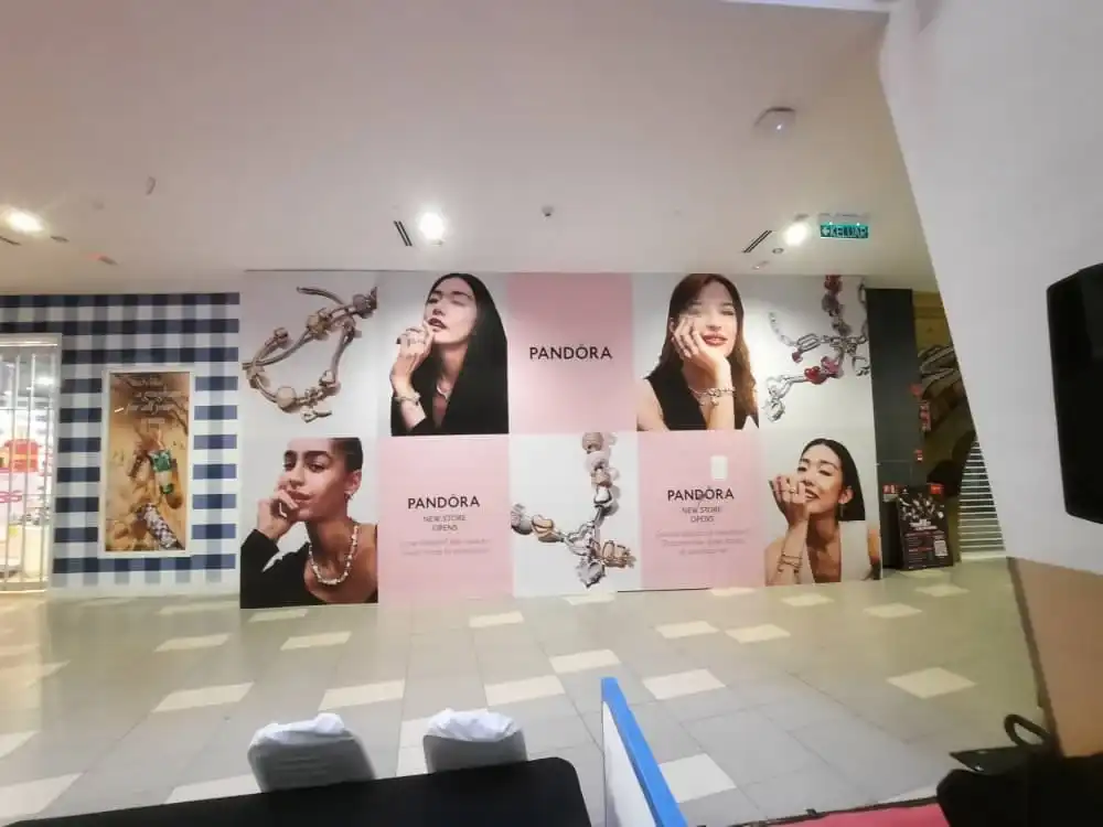 Visual, Pandora, MyTown